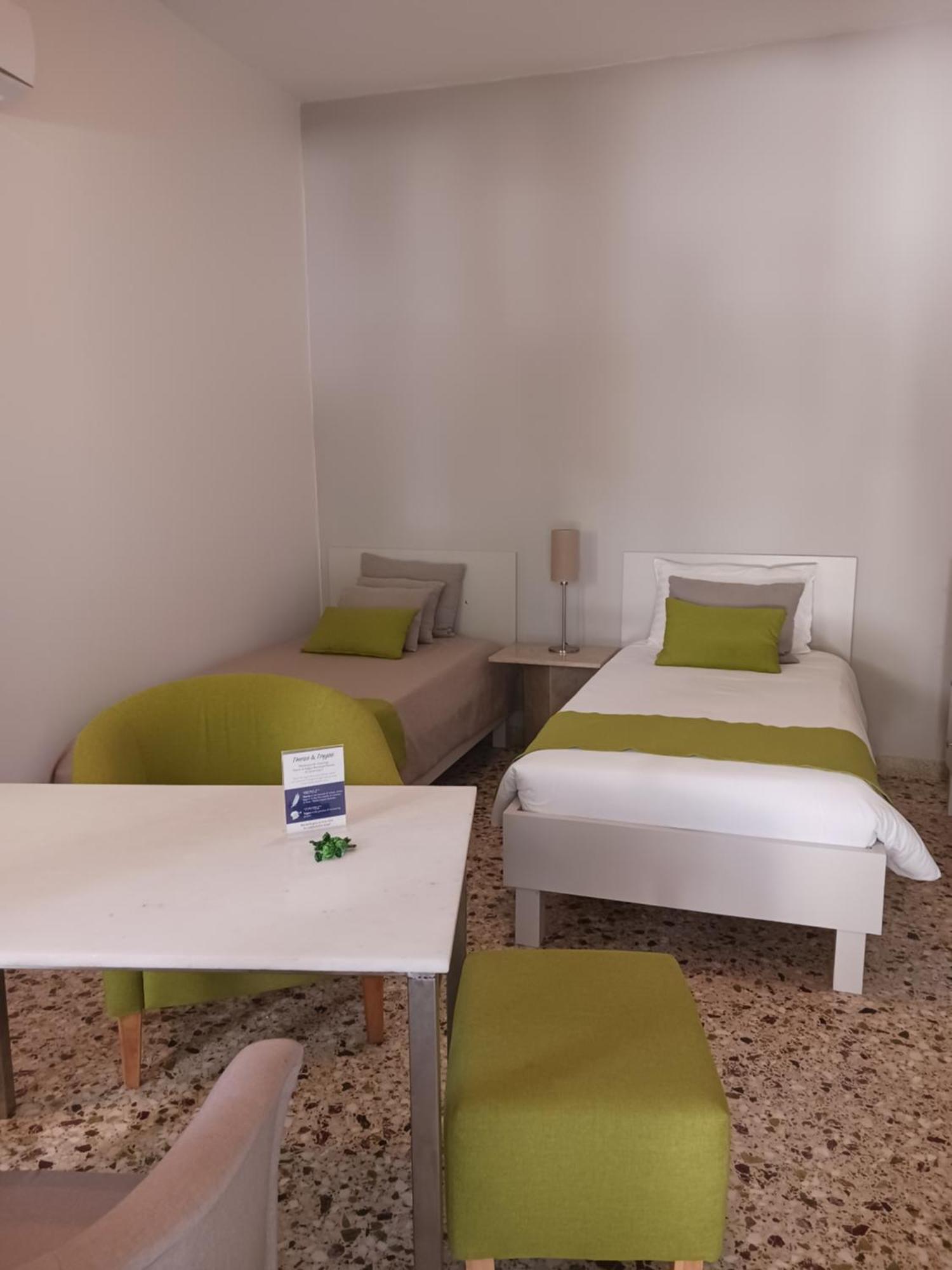 Theros & Trygos Boutique Houses - Ath Airport Артеміда Номер фото